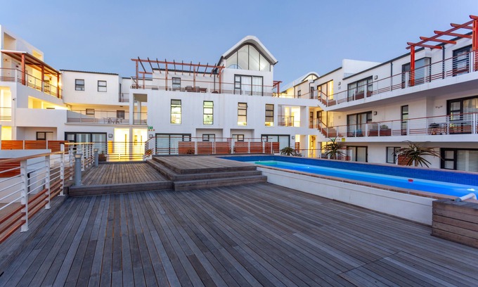 Big Bay Apartamento | Apartamento espacioso en la playa - Salte y salte desde Blouberg Beachfront