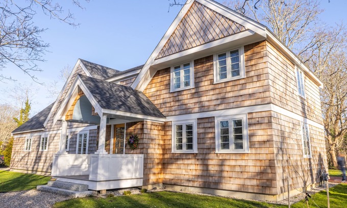 East Orleans Casa | Spacious, Brand New Home - 5 bedroom 6 bath!