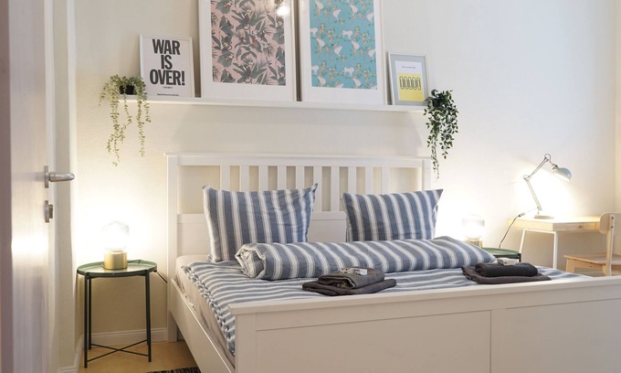 Andreasvorstadt Apartamento | Spacious & central Period-Apartment w/3BR
