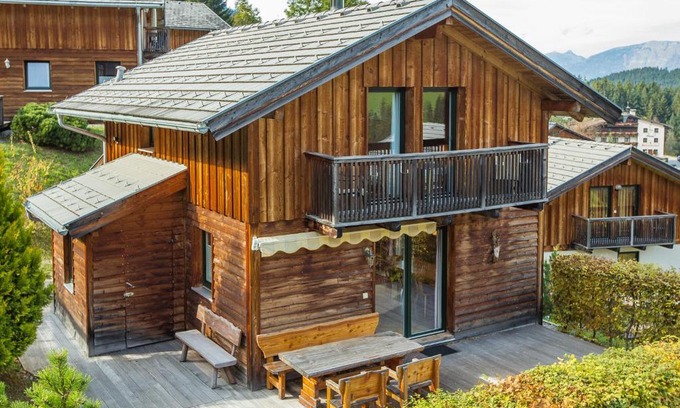 Annaberg im Lammertal Chalet De Esquí | Spacious Chalet in Annaberg-Lungötz with Sauna