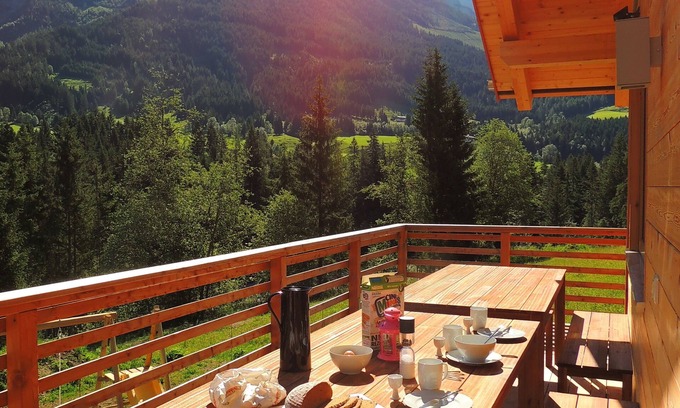 Annaberg im Lammertal Casa | Amplio chalet directamente en la pista de esquí con sauna privada y zona de relajación.