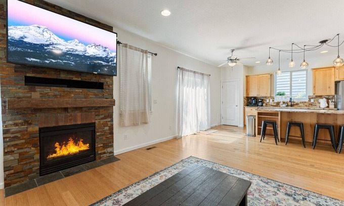 Boyd Acres Casa | Spacious & CLEAN 5-Bedroom Retreat| Fresh Interior Paint | Family Friendly