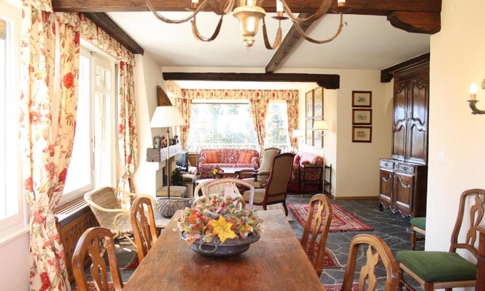 Noes Apartamento | Spacious & Cozy, Europe