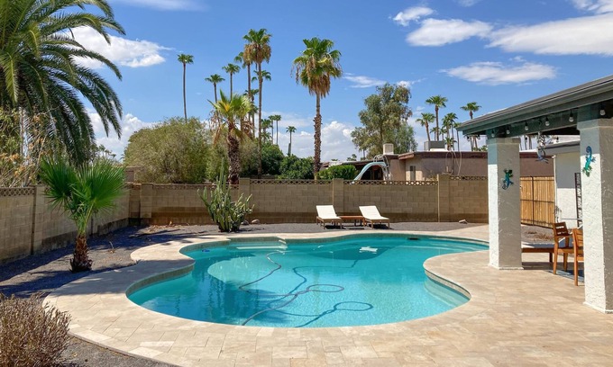 Raskin Estates Casa | Spacious desert charmer with pool & yard, open layout - dog-friendly