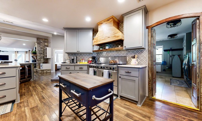 Wimberley Casa | Spacious dog-friendly home settled on a serene property with wrap-around porch