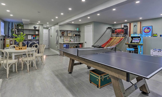 Thompson Ridge Casa | Spacious Ellenville Home w/ Pool & Game Room!