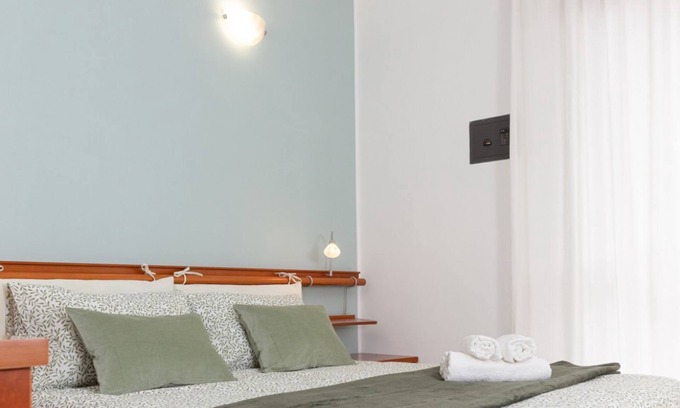 Limito Apartamento | Spacious Exclusive Apartment