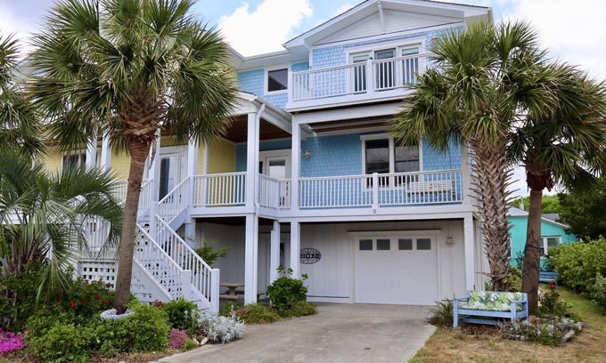 Kure Beach Casa | Spacious Family-Friendly Townhome | Ocean Views, Elevator, Dog Friendly, 2 Blocks to Beach!