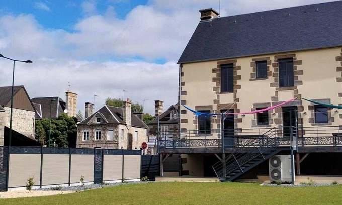 Cuves Cabaña | Casa grande con terraza y parking en Cuves