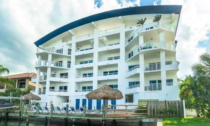 Clearwater Beach Condominio | Spacious Family Retreat in Clearwater Beach