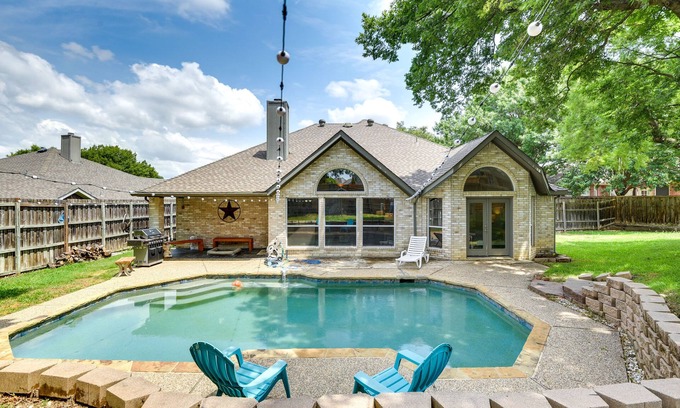 Flower Mound Casa | Spacious Flower Mound Home in Central Location!