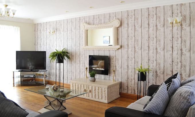 Cenarth Cabaña | Spacious four bedroom traditional cottage, perfect for a relaxing break away.