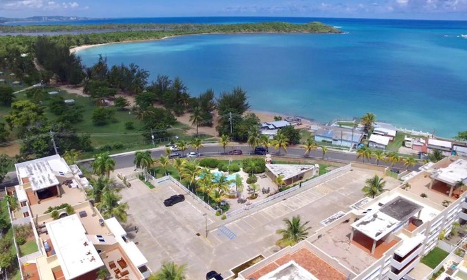 Cabezas Apartamento | Spacious Full Apt w/Beach, Pools, Entertainment 3BR/2BT