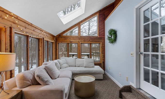 Gouldsboro Chalet De Esquí | Ping pong table & basketball arcade system | Kids and pets friendly | Spacious