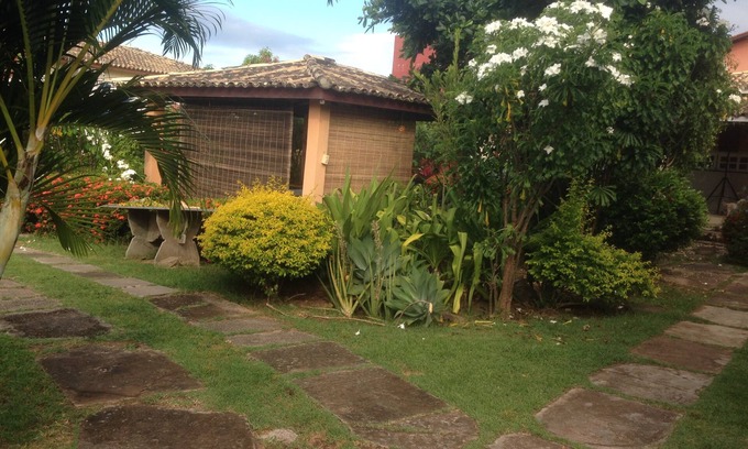 Buraquinho Chalet De Esquí | Gran chalet amueblado, cerca de las playas de Vilas y Buraquinho ,, Colégio Sartre