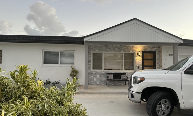 Leisure City Casa | Spacious Getaway Home Waiting for You!