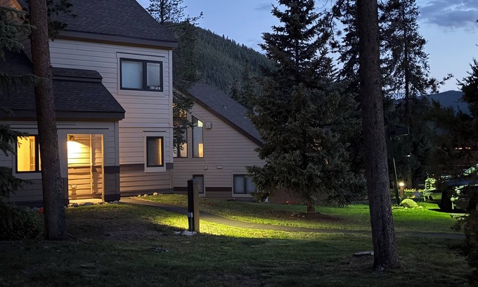 Keystone Condominio | Spacious Ground Floor Condo with Meadow Views & Keystone Resort Amenities!