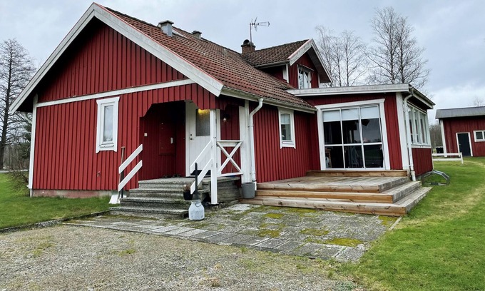 Rydaholm Casa | Spacious holiday home in Hjortsjö, Rydaholm |SE07038
