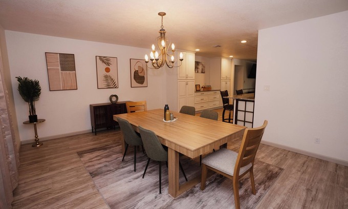 Phoenix Casa | Spacious Home 10 min to StateFarm Stadium w/ pool