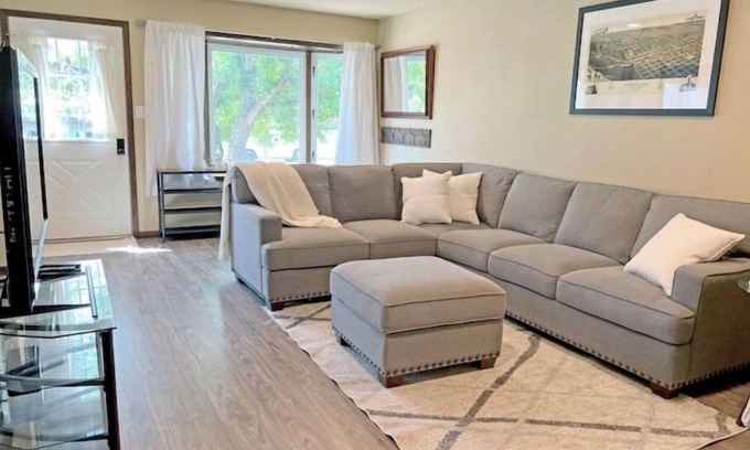 Bismarck Casa | Spacious Home Away From Home!
