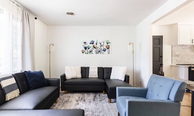 Nashville Casa | Spacious Home In A Quiet Neighborhood