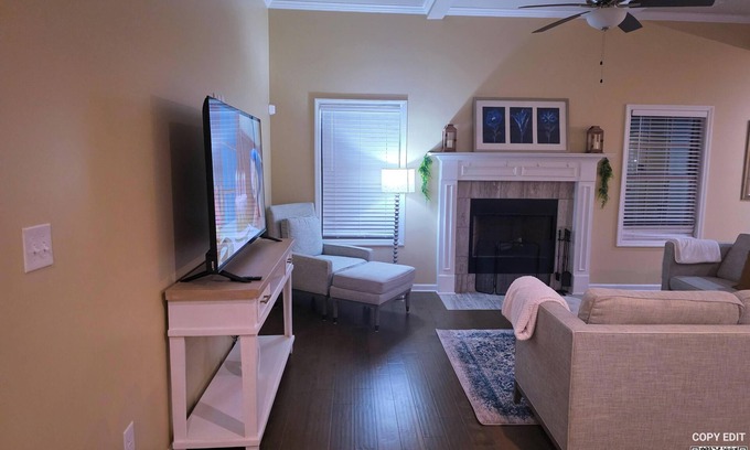Kathleen Casa | Spacious home in Middle Georgia
