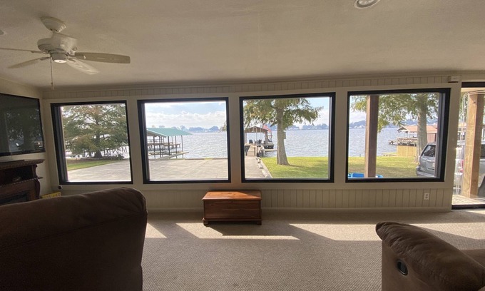 Jarreau Casa | Spacious Home on False River Gorgeous view of River 4BR, 3Bath, Large Pier