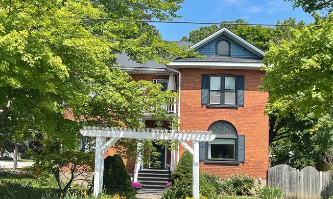 Meaford Casa | Fabulous Century Home