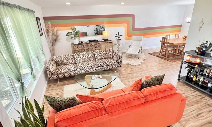 Orcutt Casa | Spacious home w/hot tub & sauna. Walking distance to Old Town Orcutt