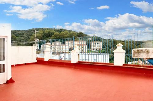 Alcala de los Gazules Casa | Spacious house in Alcala de los Gazules with city view