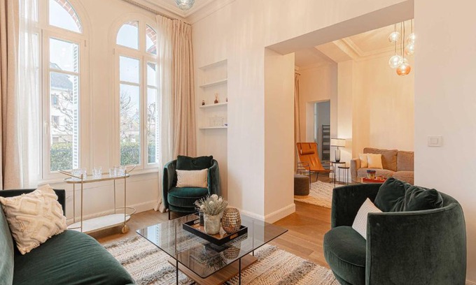 Deauville City Centre Apartamento | Spacious house - AC- 5BR-12P- Deauville