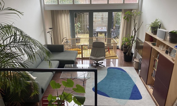 Nieuw-West Casa | Spacious House, Close to City Centre, 3 Bedrooms!