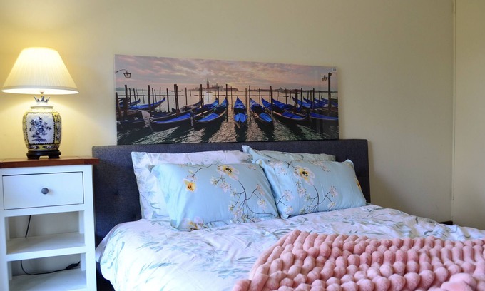 Mount Clear Casa | Spacious house for large family-close to Sovereign Hill @Mount Clear