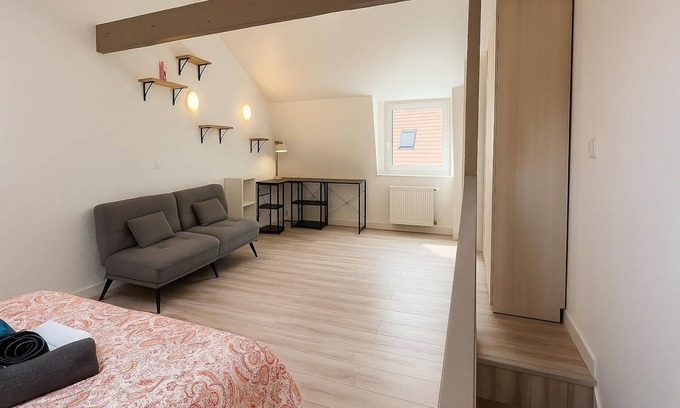 Lomme Casa | Spacious house in Lambersart with 2 comfortable bedrooms! 10 minutes from Lille