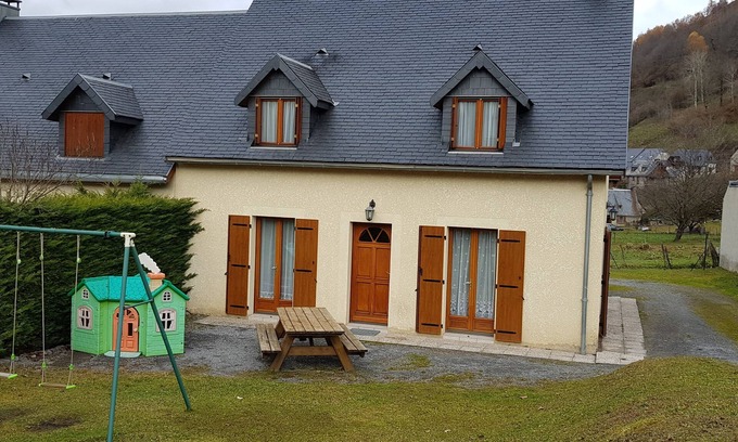 Peyragudes Villa | Amplia casa en el pueblo de Loudenvielle para 8 personas clasificada 4 *