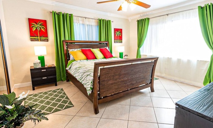 Lake Ridge Cabaña | Casa independiente en barrio residencial