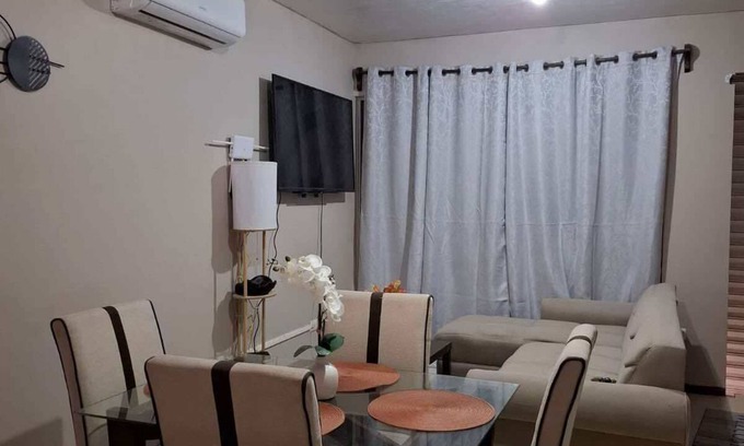 Reynosa Casa | Spacious house with a large patio and