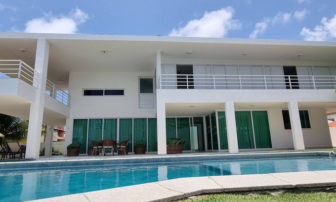 Tamandare Casa | Spacious house with 6 bedrooms, split AC, Wi-Fi, on the wonderful Carneiros beach