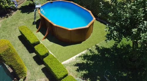 Cotobade Casa | Spacious House with Pool in Carballedo