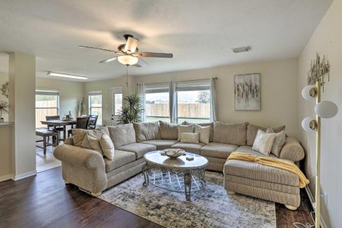 Clodine Casa | Spacious Houston Home about 22 Mi to Downtown!