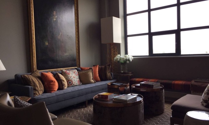 Southfield Apartamento | spacious Interior designed chic apartment