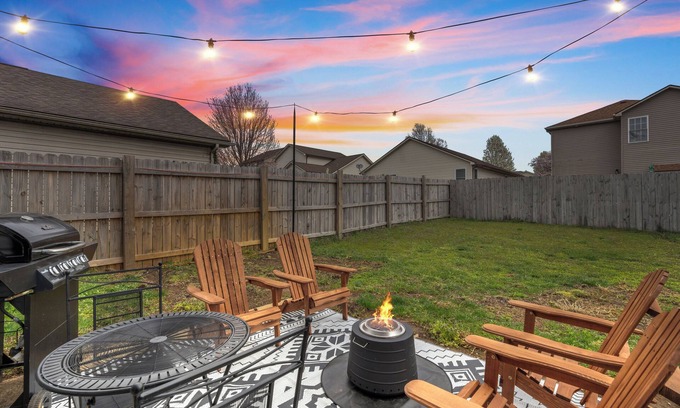 Georgetown Casa | Spacious King Suite / Game Room / Patio / Firepit