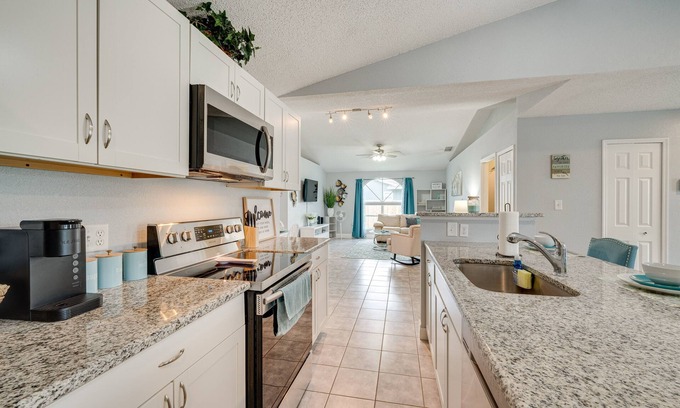 Poinciana Casa | Spacious Kissimmee Family Home w/ Pool & Patio!