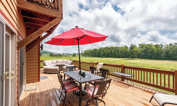 Waterfront Greens Casa | Spacious Lake Escape w/ Hot Tub, Dock & Fireplace
