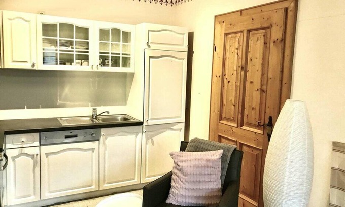 Allhartsberg Apartamento | Spacious, lovingly furnished gourmet apartment with a view of the Hohwiesen meadows