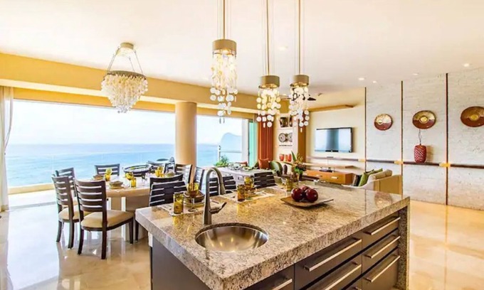 Boca de Tomatlan Complejo | SPACIOUS / LUXURIOUS Two Bedroom Suite - gorgeous!