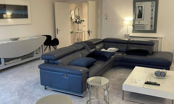 Ballsbridge Apartamento | Spacious luxury 3 bed 1st floor apartment