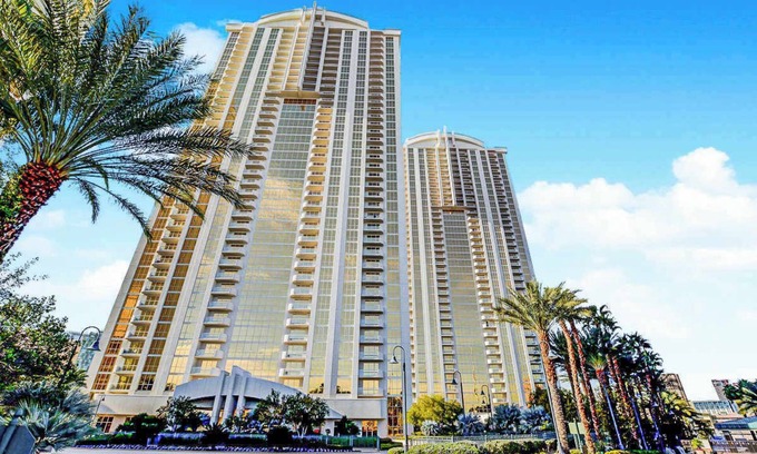 Las Vegas Apartamento | Spacious MGM Studio | Topgolf Pool Views 07718