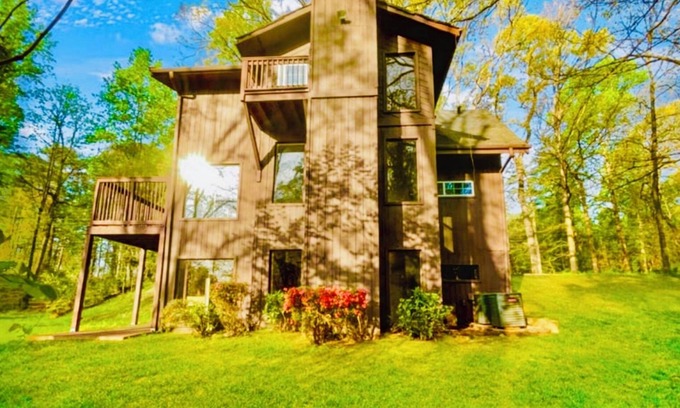 Church Street Chalet De Esquí | Spacious Modern Chalet Near Atlanta Airport - 25mins to Mercedes Benz Stadium