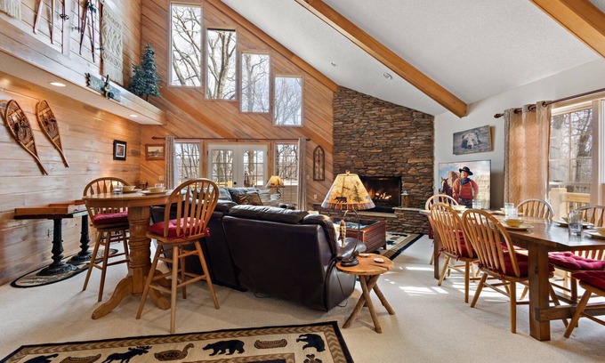 Boone Cabina | Spacious Mountain Home Near Skiing